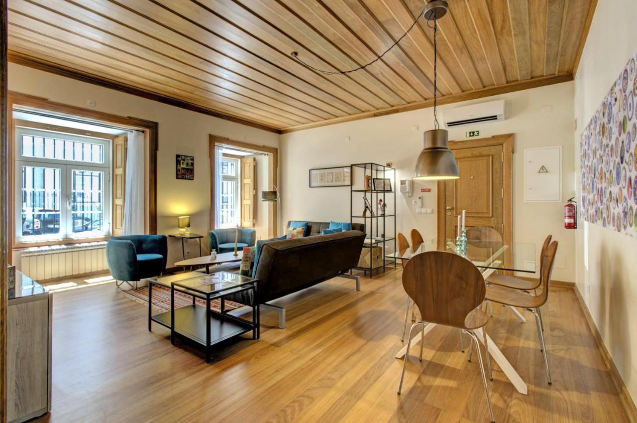 Localtraveling Cathedral & Castle - Family Apartments ลิสบอน ภายนอก รูปภาพ
