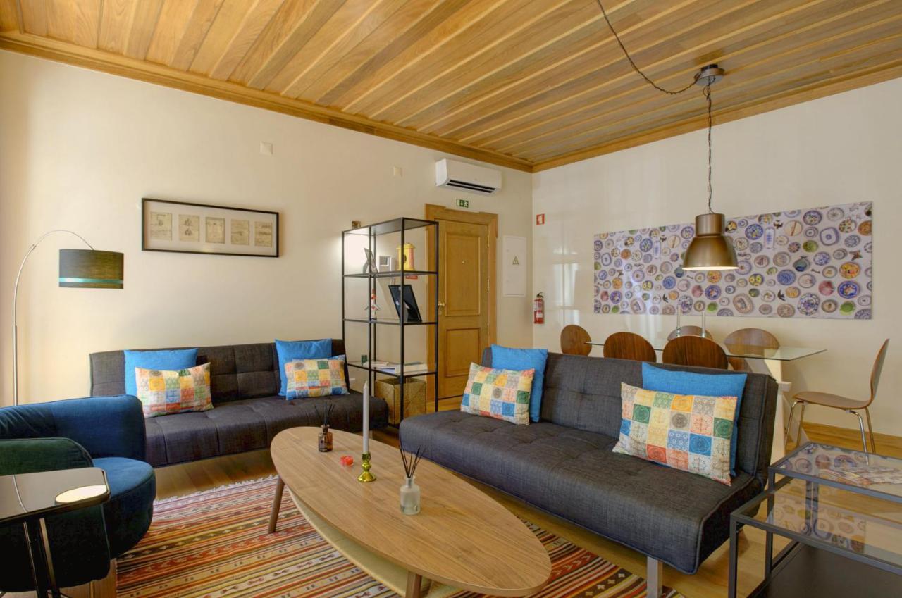 Localtraveling Cathedral & Castle - Family Apartments ลิสบอน ภายนอก รูปภาพ