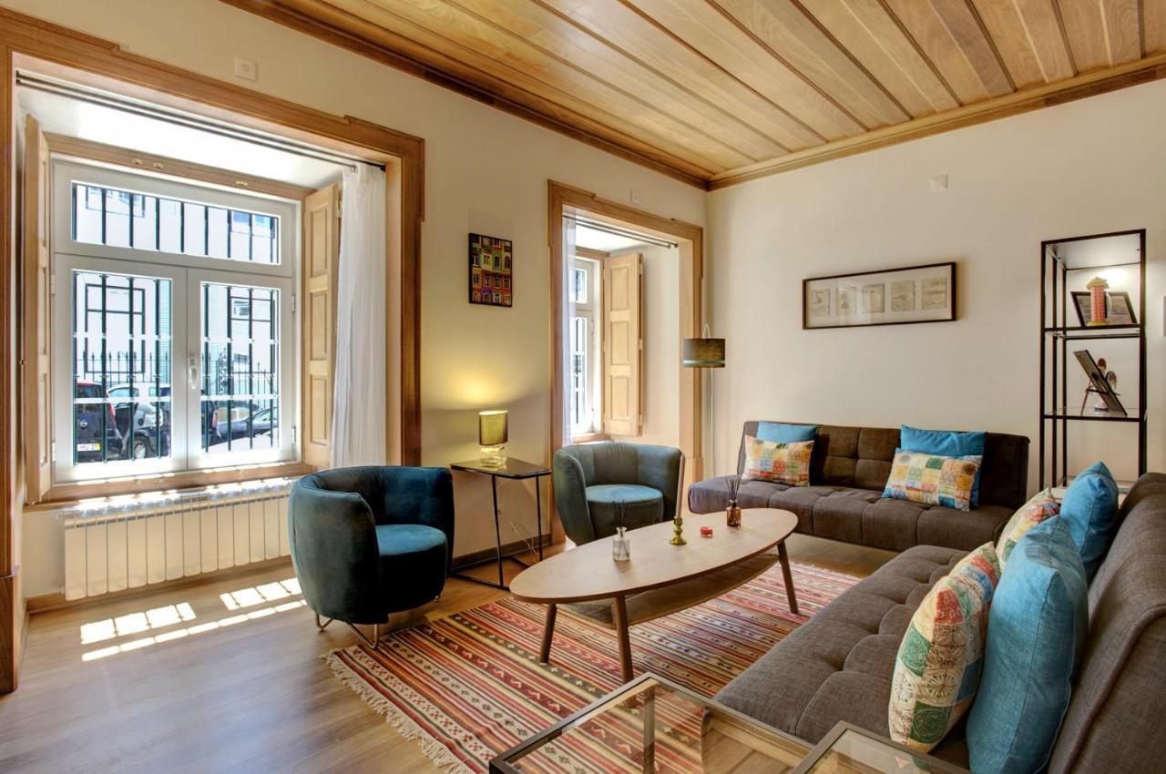 Localtraveling Cathedral & Castle - Family Apartments ลิสบอน ภายนอก รูปภาพ