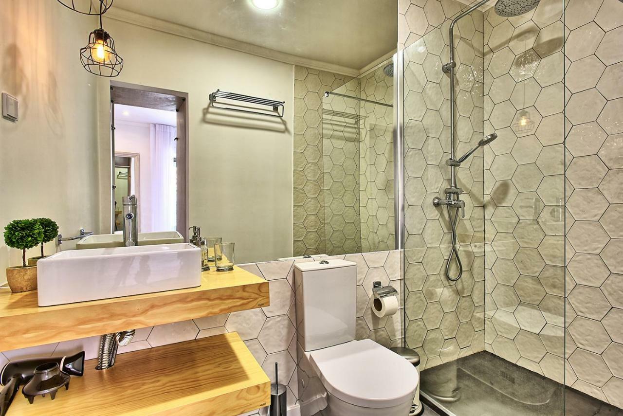Localtraveling Cathedral & Castle - Family Apartments ลิสบอน ภายนอก รูปภาพ